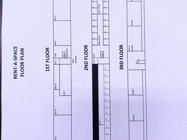 1491 N North Main Street, Winterport, ME 04496