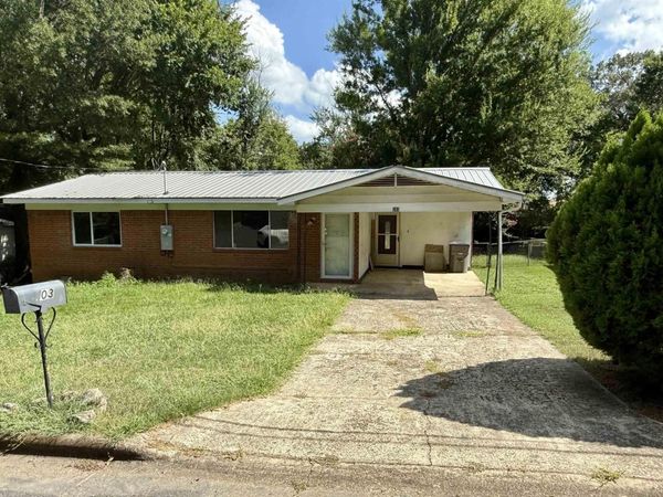 203 Lary Street, Hot Springs, AR 71913