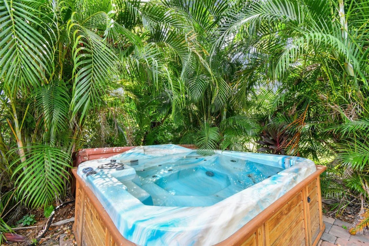 5909 Mohr Road, Tampa, FL 33615 Photo