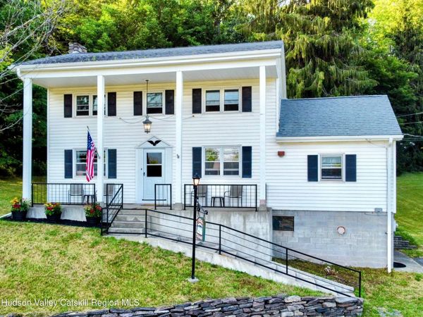 934 Route 296 , Jewett, NY 12444