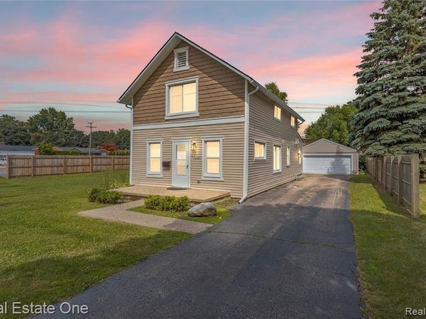 3420 Fairmont Road, Royal Oak, MI 48073