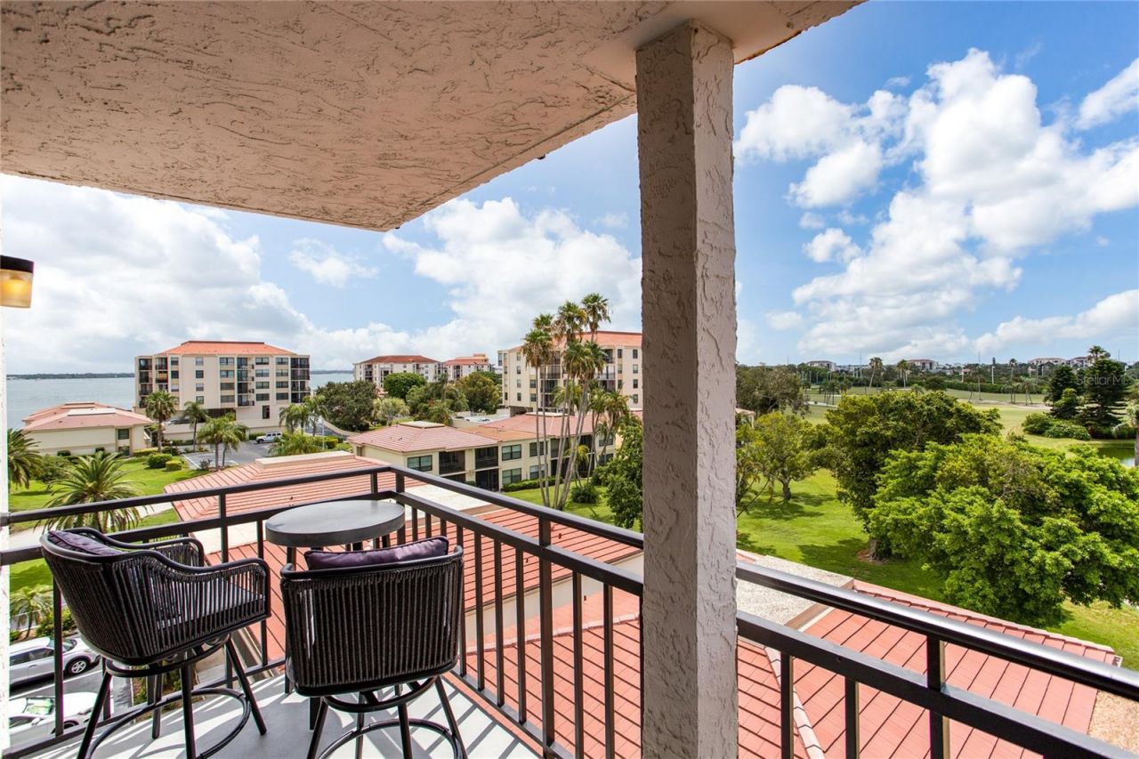 6210 Sun Boulevard, Unit 506, Saint Petersburg, FL 33715 Photo