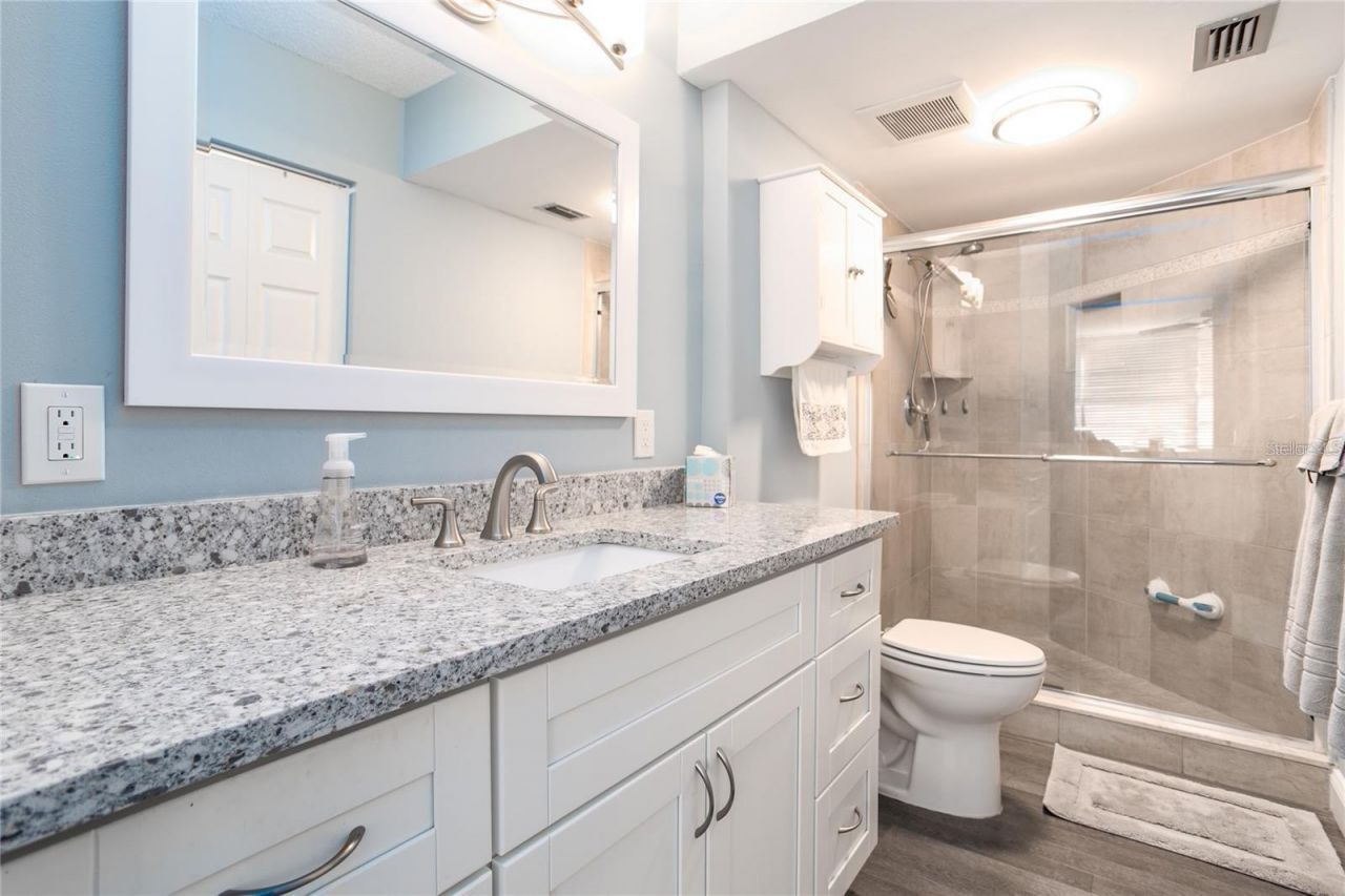 6210 Sun Boulevard, Unit 506, Saint Petersburg, FL 33715 Photo