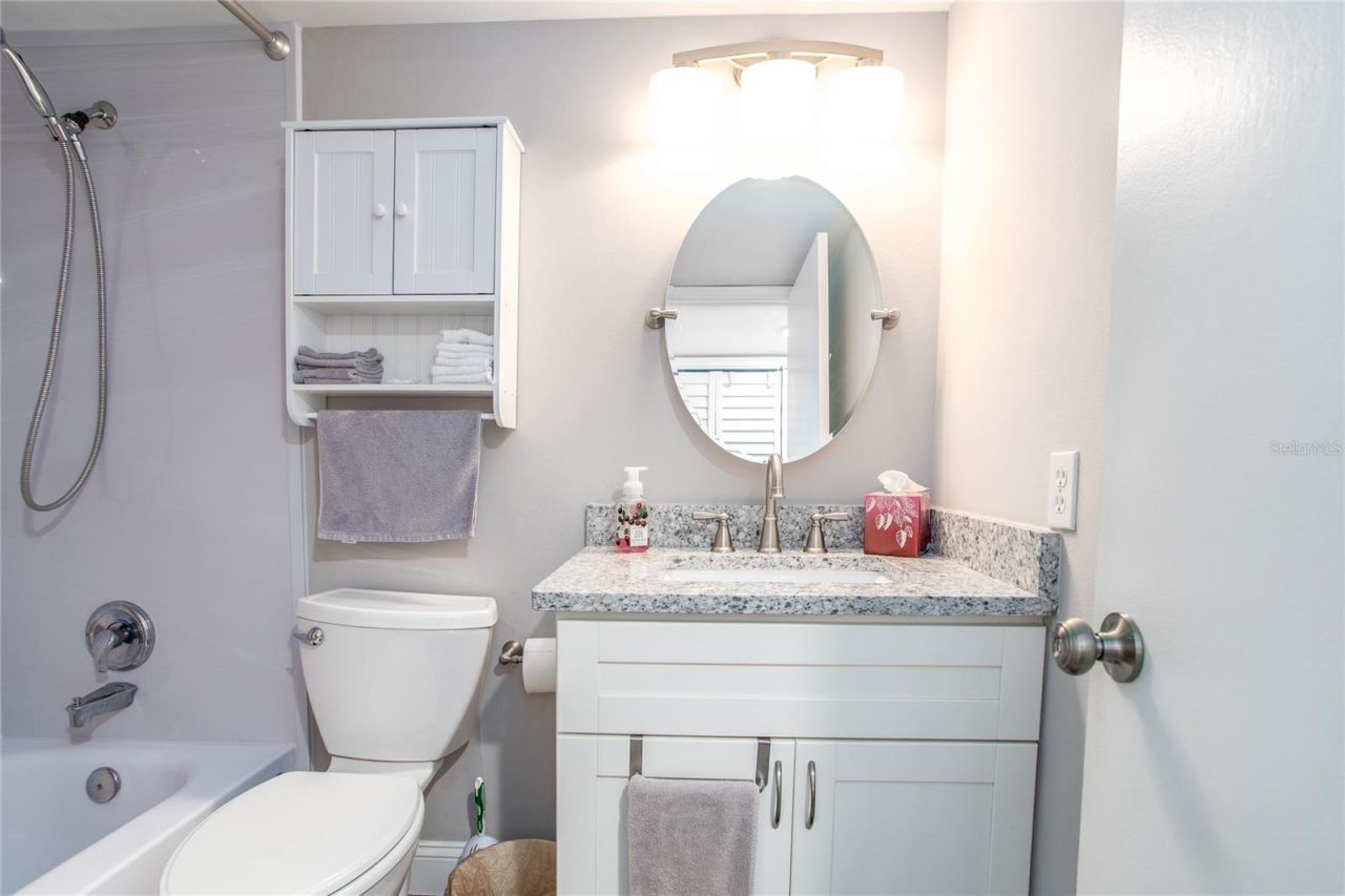 6210 Sun Boulevard, Unit 506, Saint Petersburg, FL 33715 Photo