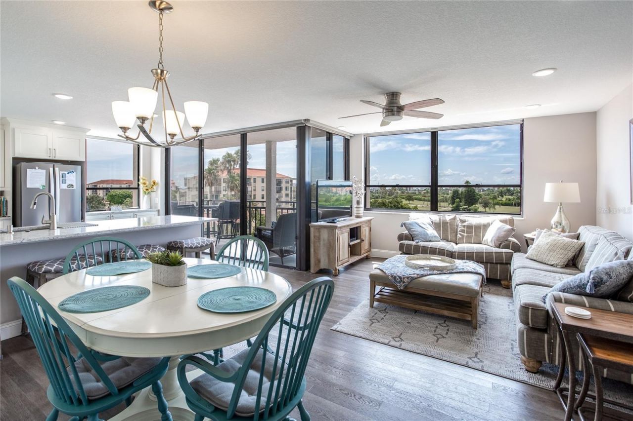 6210 Sun Boulevard, Unit 506, Saint Petersburg, FL 33715 Photo