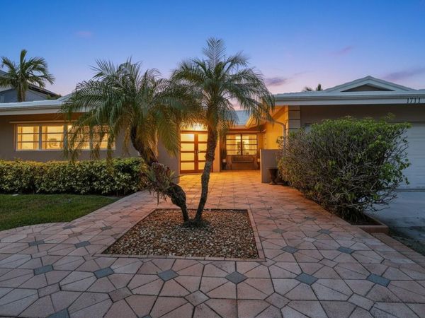 1711 W Terra Mar Drive, Lauderdale-By-The-Sea, FL 33062