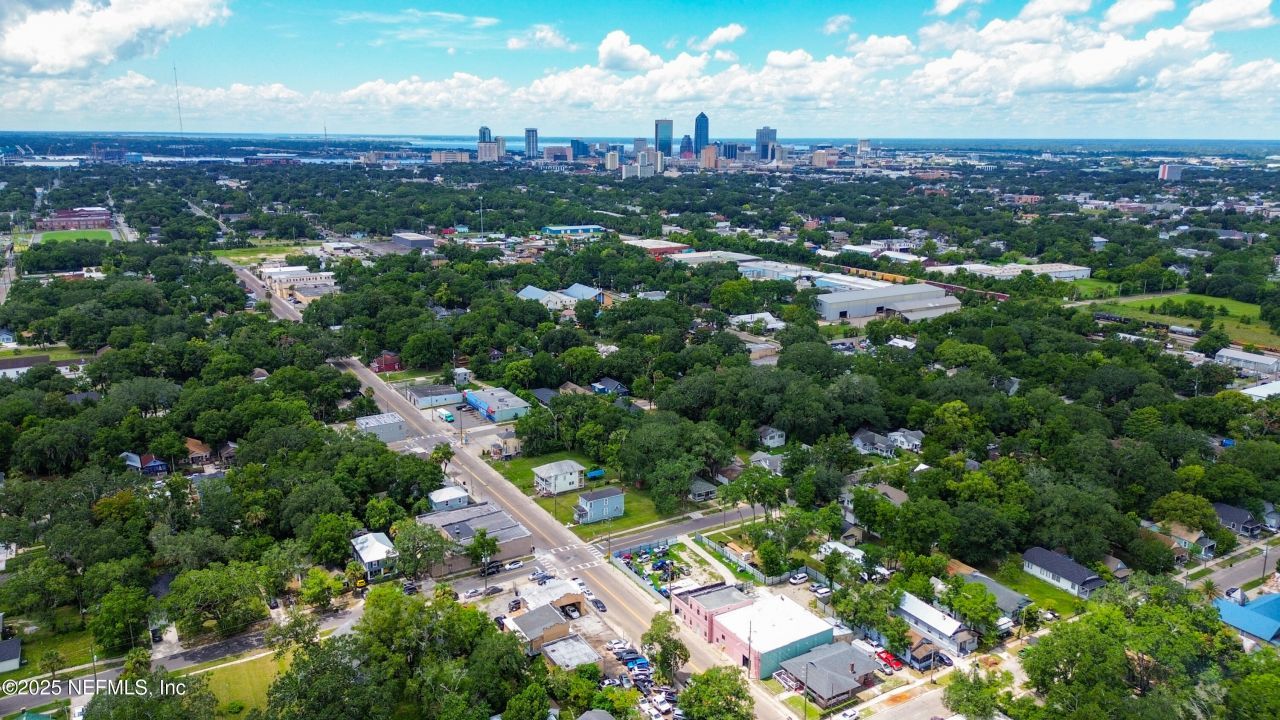 2215 Phoenix Avenue, Jacksonville, FL 32206 Main Photo