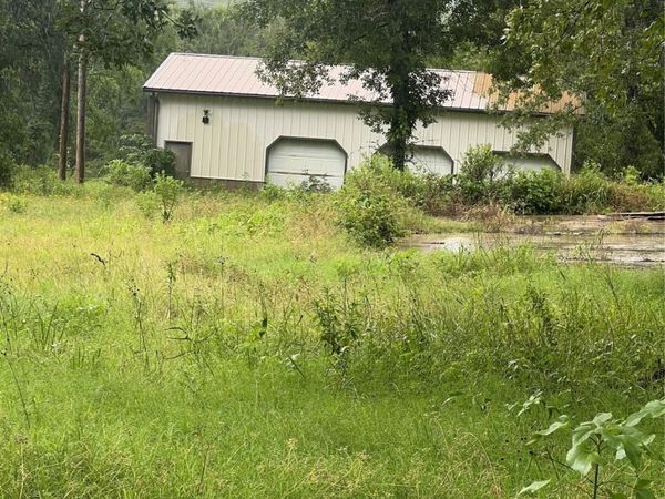 Hwy 113 , McAlester, OK 74442