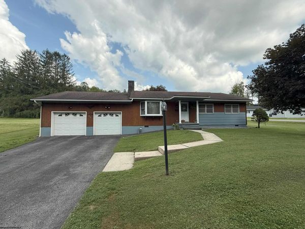 39 Barron Avenue, Elkins, WV 26241
