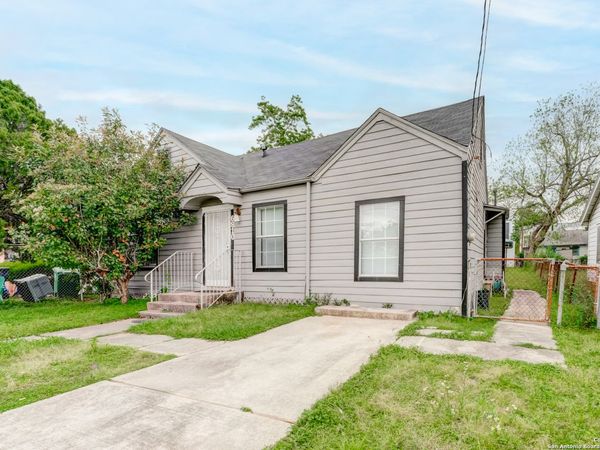 6810 Eastwood St, Houston, TX 77021