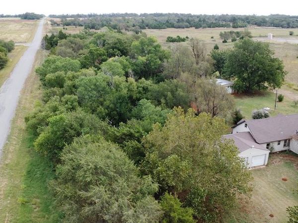 12004 N 2110 Road, Dill City, OK 73641
