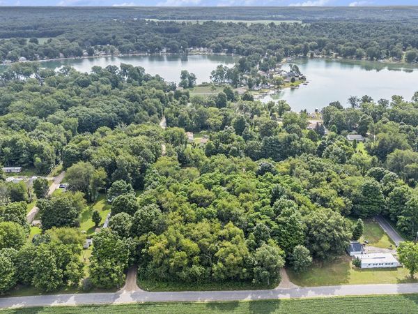 V/L Twin Shores Drive, Dowagiac, MI 49047