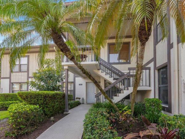 13244 Polo Club Road, Unit C207, Wellington, FL 33414