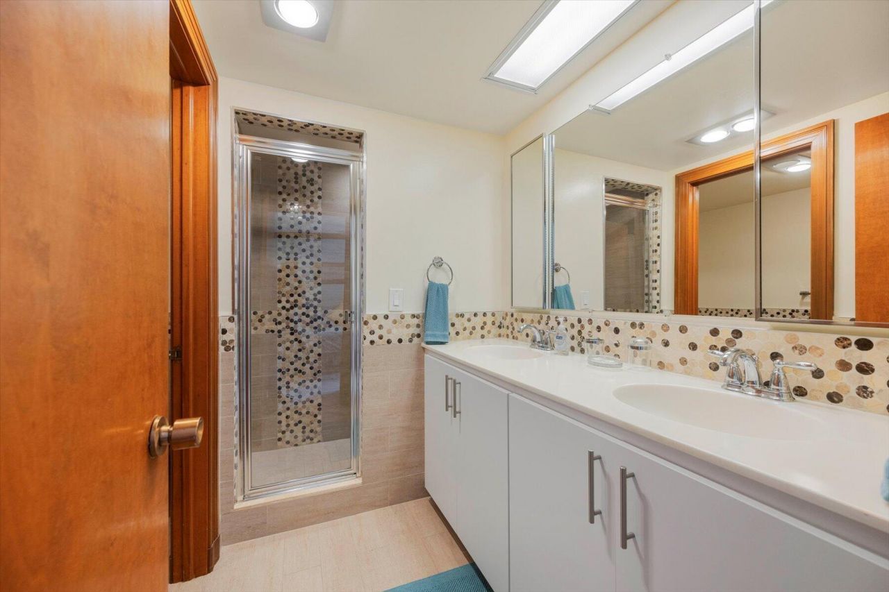 13244 Polo Club Road, Unit C207, Wellington, FL 33414 Photo