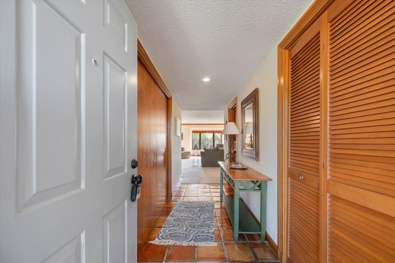 13244 Polo Club Road, Unit C207, Wellington, FL 33414 Photo