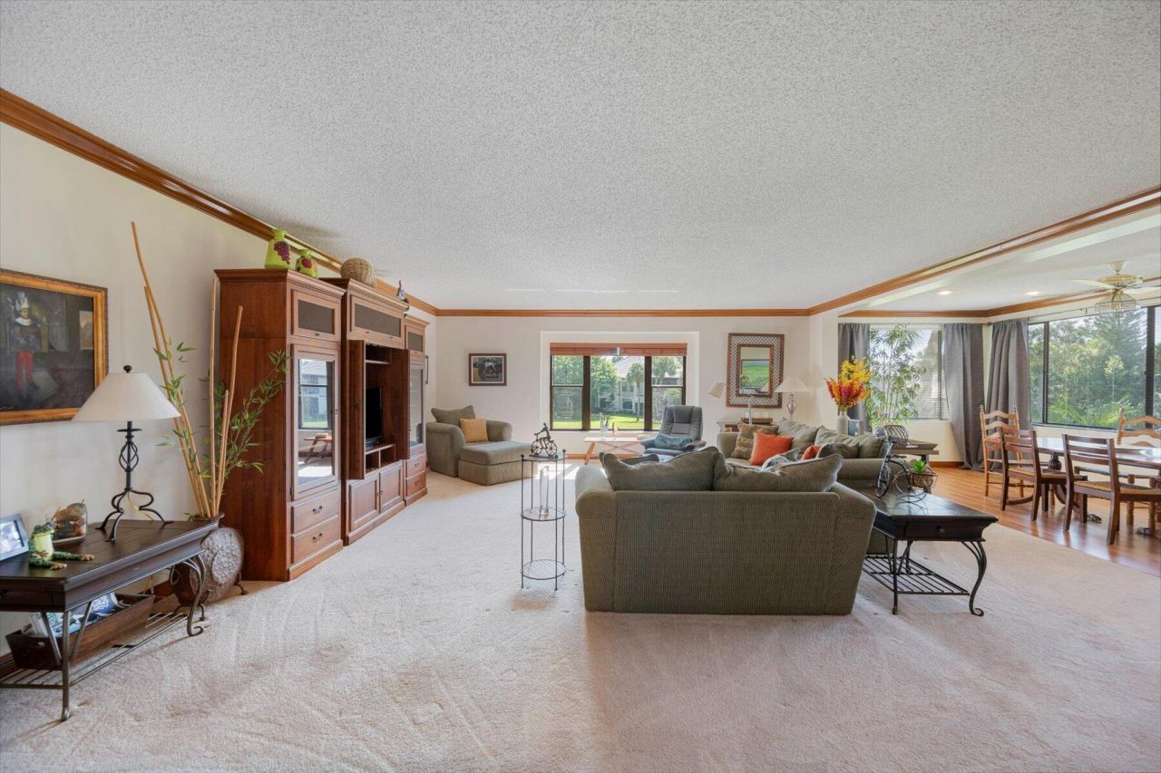 13244 Polo Club Road, Unit C207, Wellington, FL 33414 Photo