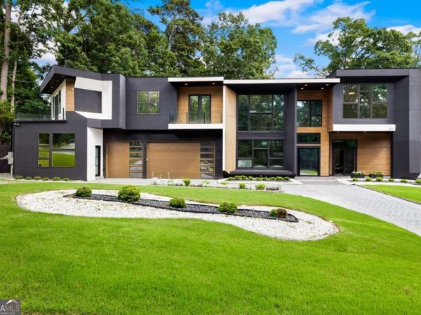 2401 Greenglade Road NE, Atlanta, GA 30345