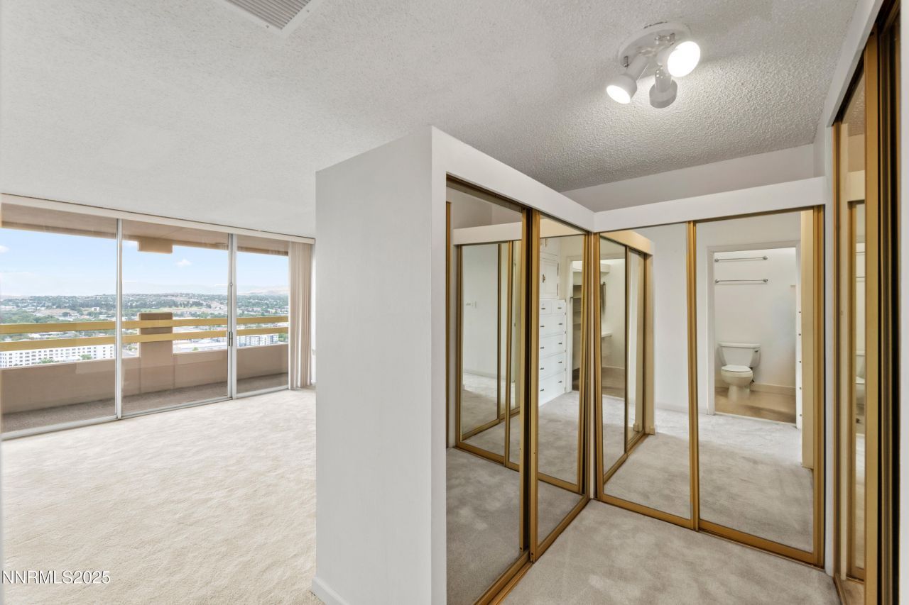 100 N Arlington Avenue, Unit 23P, Reno, NV 89501 Photo