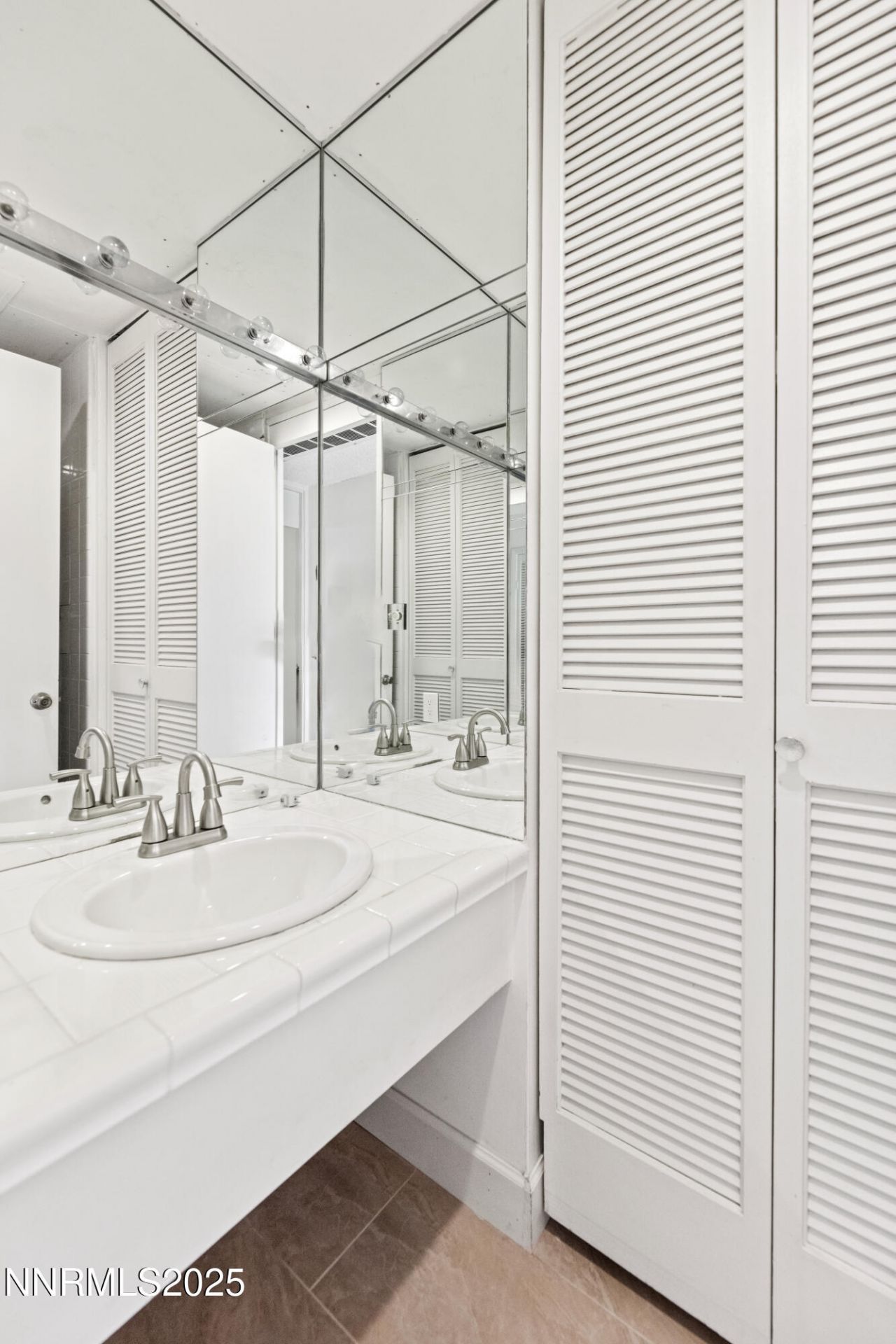 100 N Arlington Avenue, Unit 23P, Reno, NV 89501 Photo