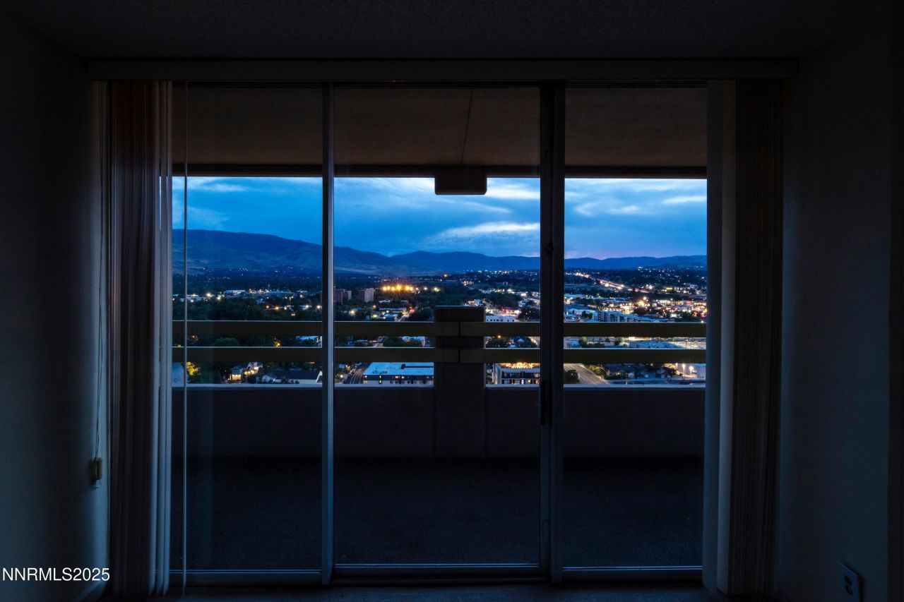 100 N Arlington Avenue, Unit 23P, Reno, NV 89501 Photo