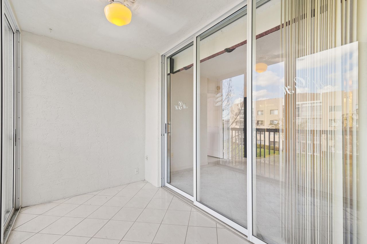 7450 Trent Drive, Unit 302, Tamarac, FL 33321 Photo