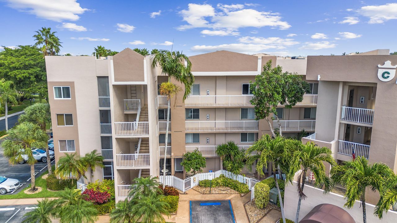 7450 Trent Drive, Unit 302, Tamarac, FL 33321 Photo