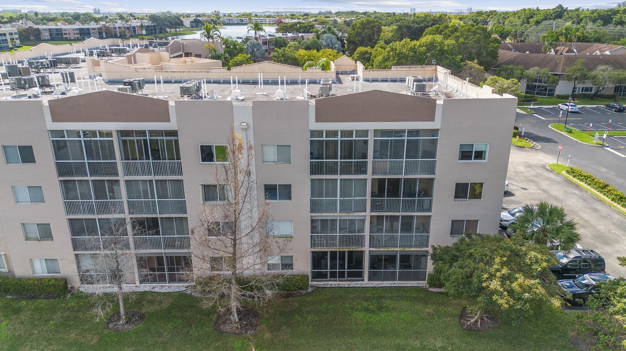 7450 Trent Drive, Unit 302, Tamarac, FL 33321 Photo