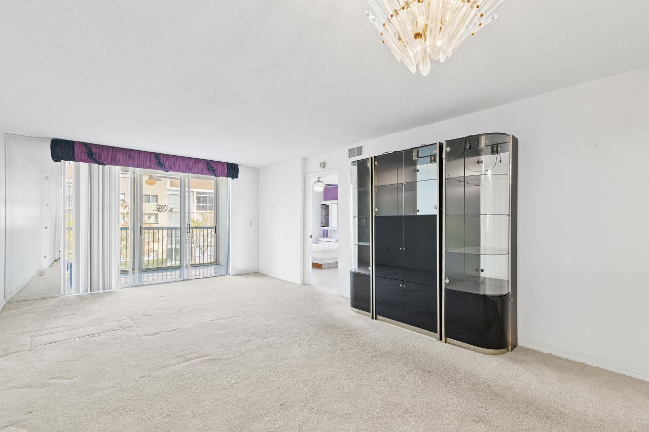 7450 Trent Drive, Unit 302, Tamarac, FL 33321 Photo