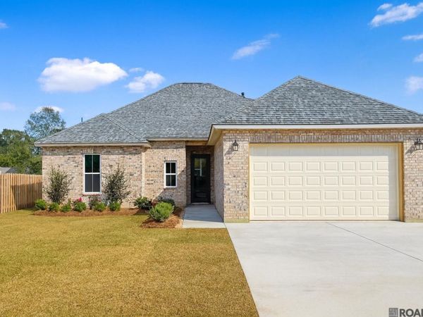 33978 Highlandia Dr, Denham Springs, LA 70706