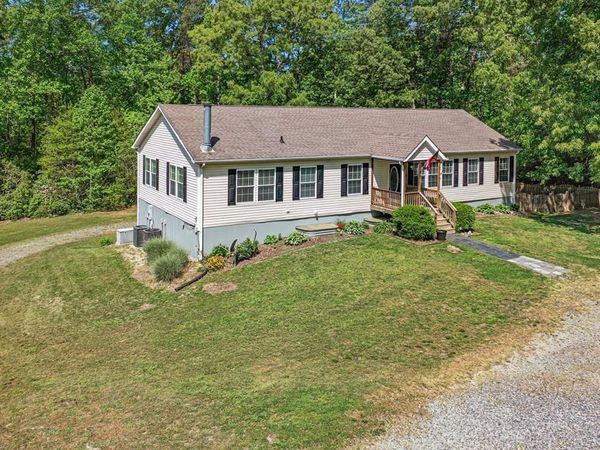 390 Captains Point Lane, HEATHSVILLE, VA 22473