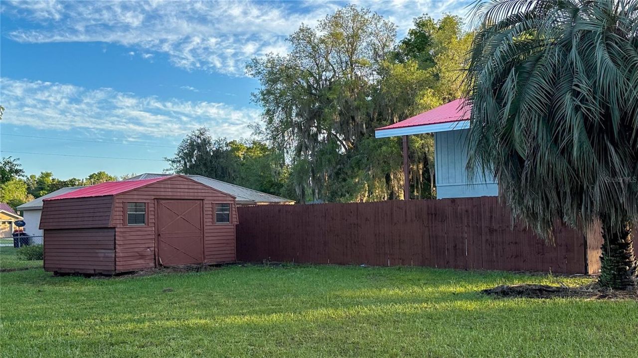 1118 Cr 440, Lake Panasoffkee, FL 33538 Photo