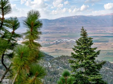 305 Galaxy Lane, Unit #2, Stateline, NV 89449 Photo