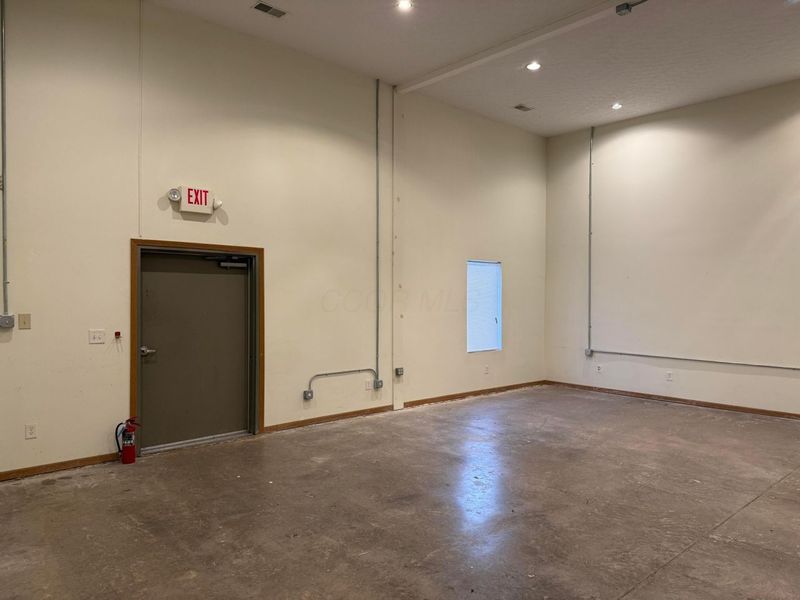 82 Village Pointe Drive, Powell, OH 43065 Photo 11