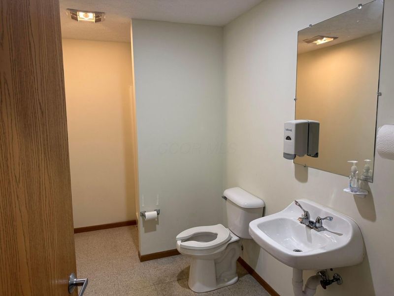 82 Village Pointe Drive, Powell, OH 43065 Photo 14