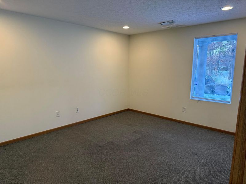 82 Village Pointe Drive, Powell, OH 43065 Photo 4