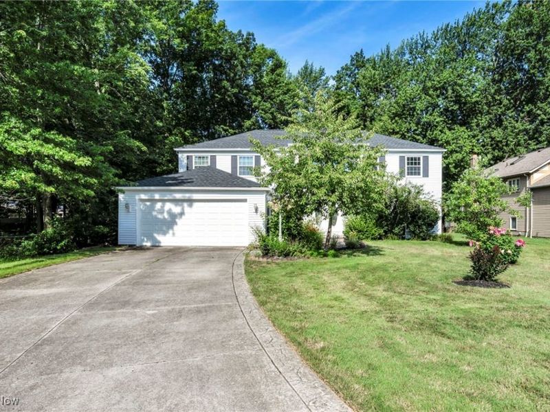 3844 Woodpath Trail, Westlake, OH 44145 Photo 1