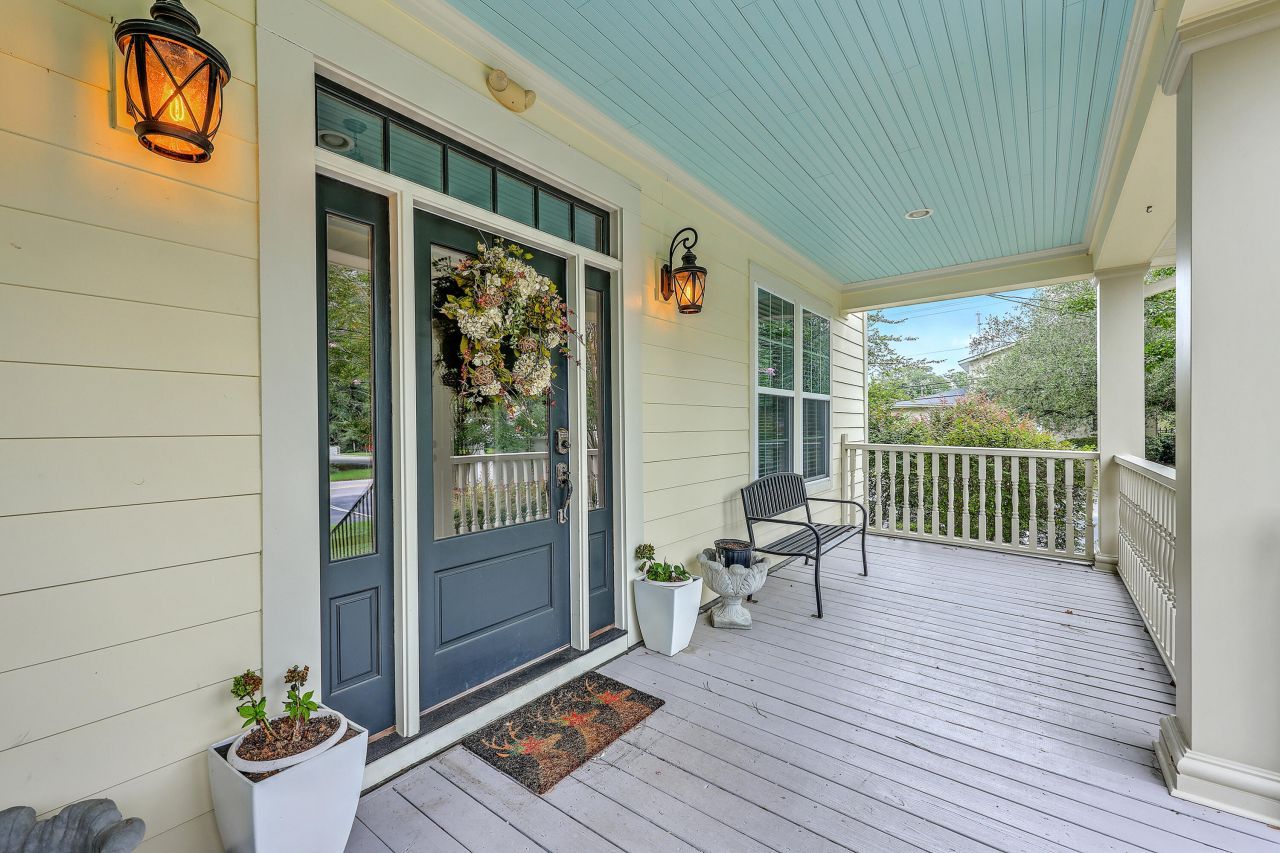 202 E 2nd North Street Photo 43