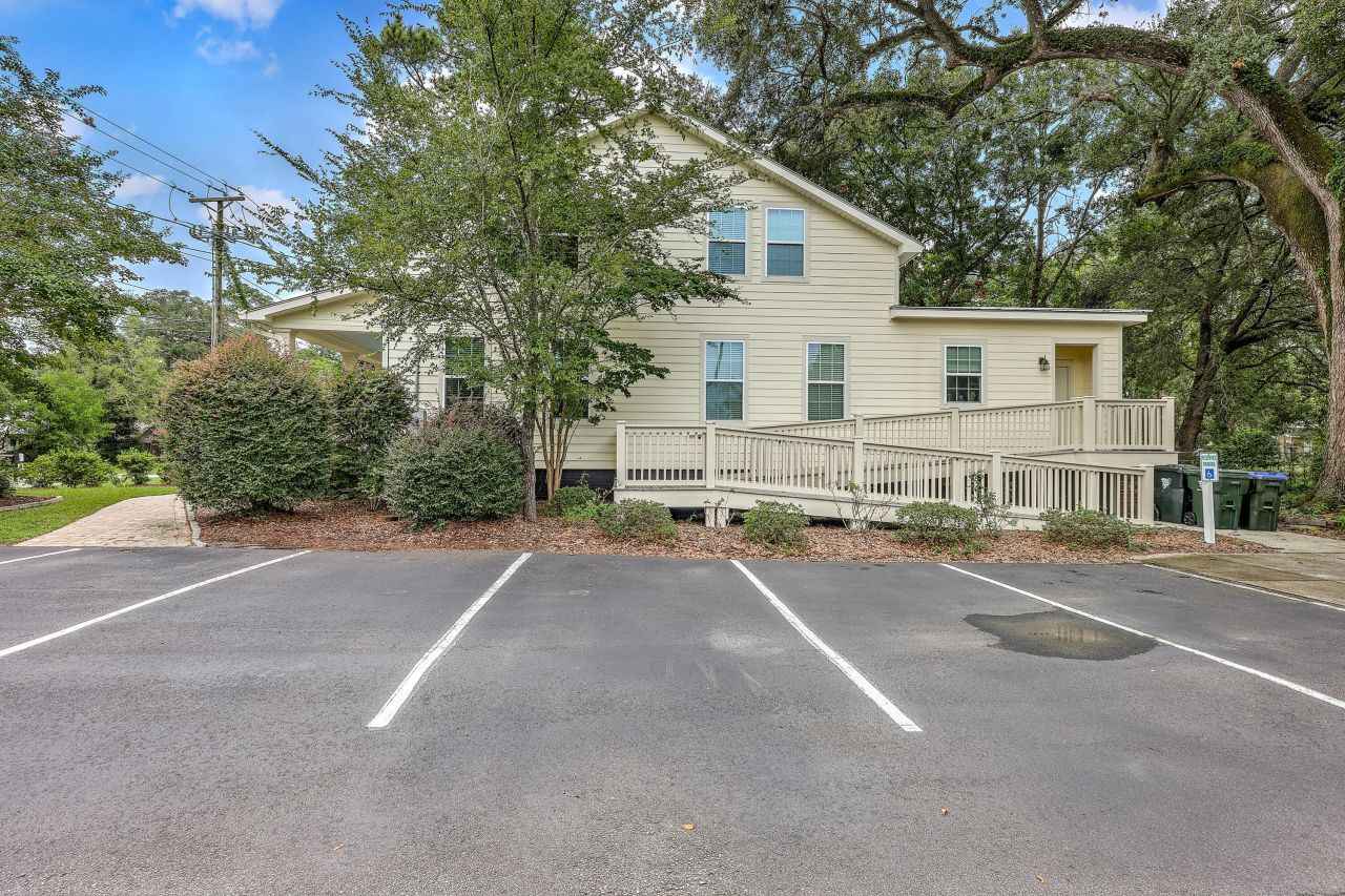 202 E 2nd North Street Photo 47