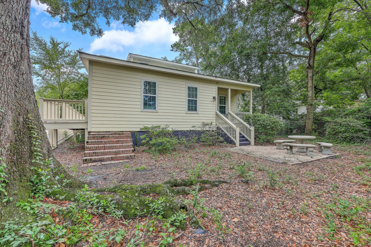 202 E 2nd North Street Photo 50