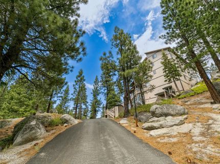 305 Galaxy Lane, Unit #3, Stateline, NV 89449 Photo