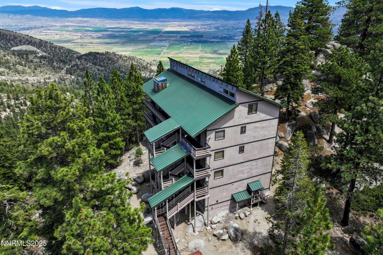 305 Galaxy Lane, Unit #3, Stateline, NV 89449 Photo