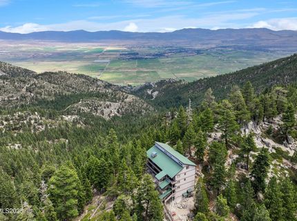 305 Galaxy Lane, Unit #3, Stateline, NV 89449 Photo