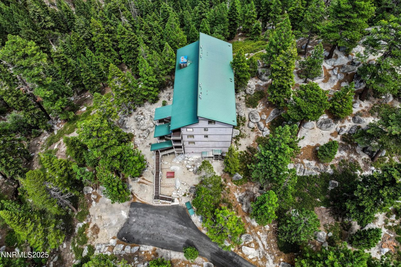 305 Galaxy Lane, Unit #3, Stateline, NV 89449 Photo