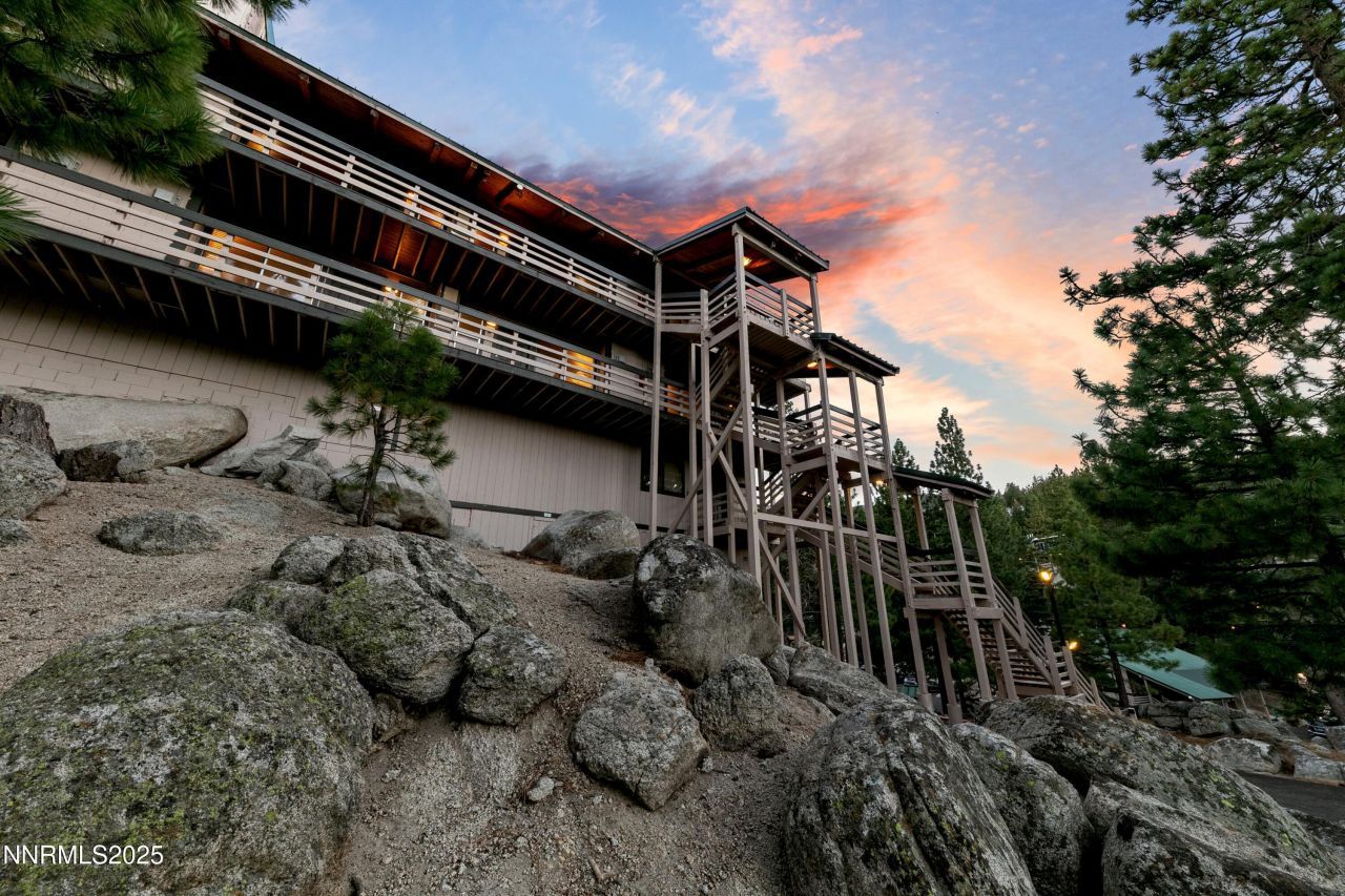 305 Galaxy Lane, Unit #3, Stateline, NV 89449 Photo