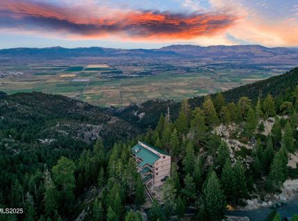 305 Galaxy Lane, Unit #3, Stateline, NV 89449 Photo