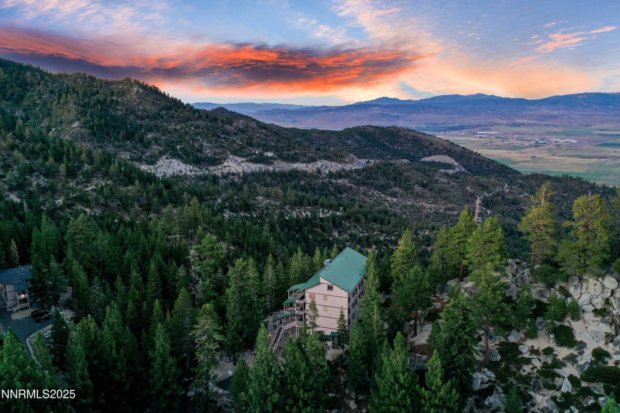 305 Galaxy Lane, Unit #3, Stateline, NV 89449 Photo