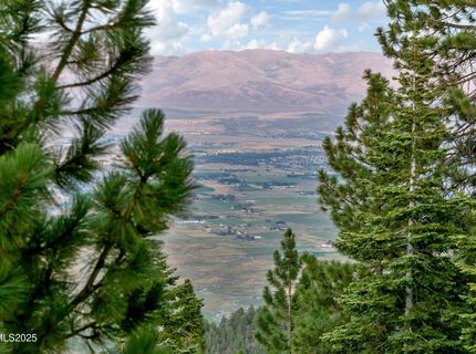 305 Galaxy Lane, Unit #3, Stateline, NV 89449 Photo