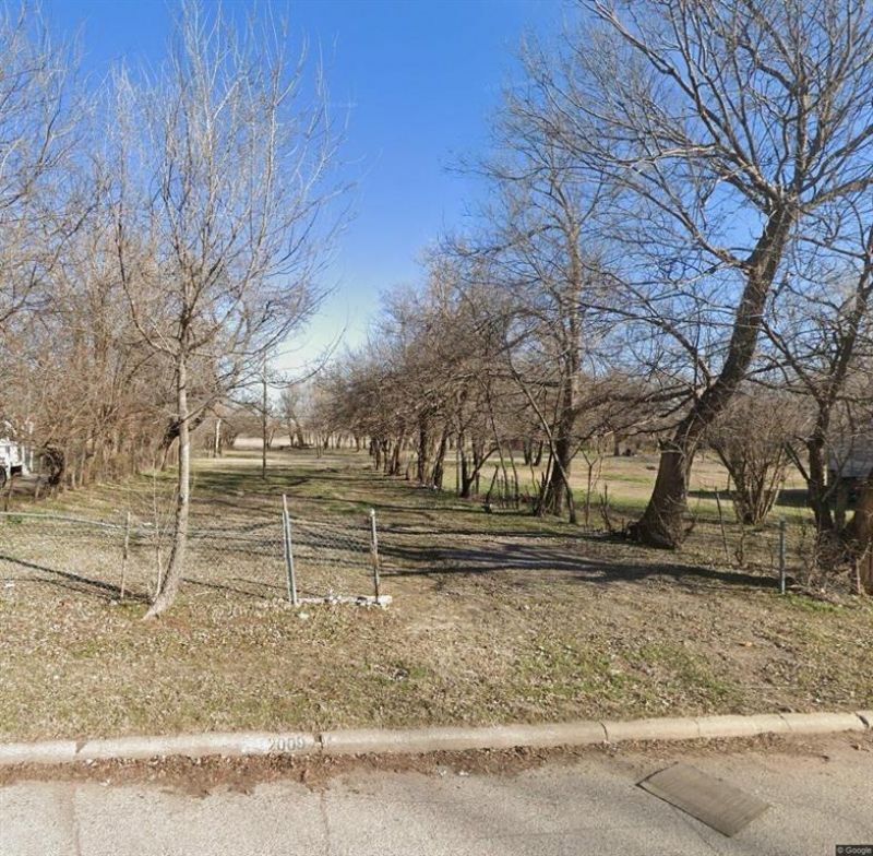 2009 SW 9th Street, Oklahoma City, OK 73108 Main Photo