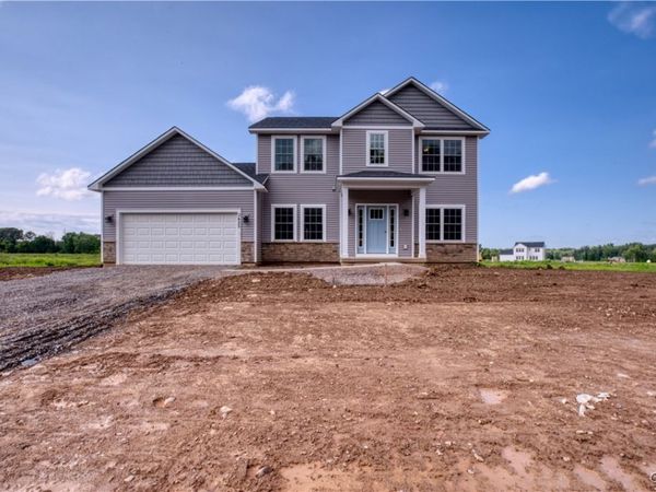 8047 FOREST RIDGE LANE Lane, Baldwinsville, NY 13027