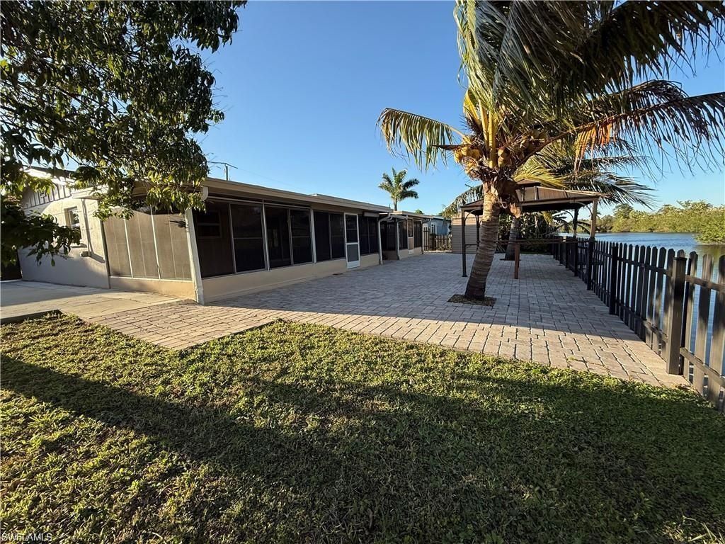 141 Schneider Dr, Fort Myers, FL 33905 Photo